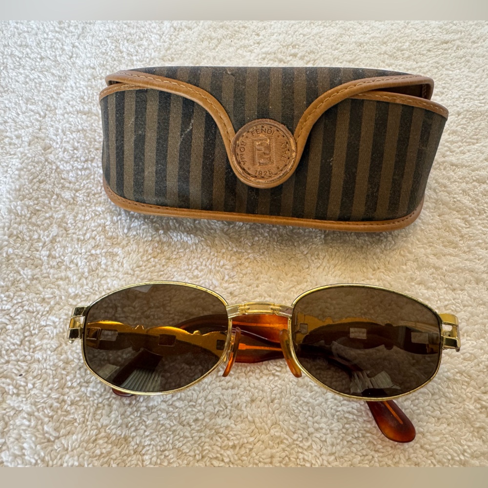 Fendi vintage sunglasses oval gold-tone frames-brown lenses tortoiseshell arms